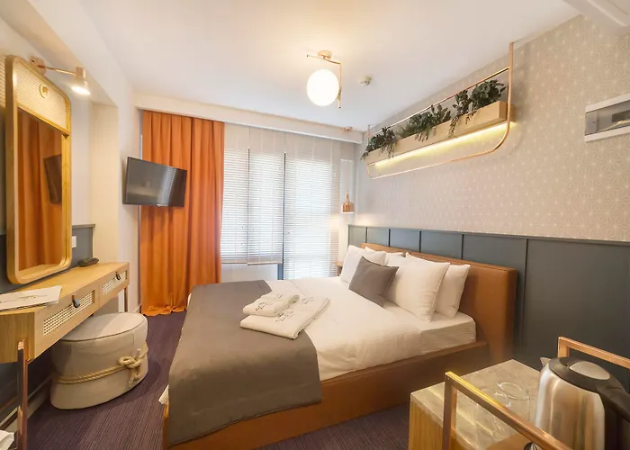 Viva La Butik Hotel 4*