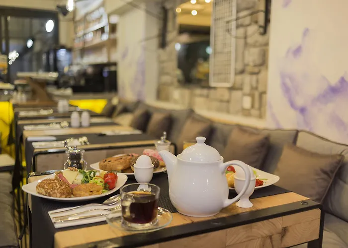 Hotel Viva La Butik 4*