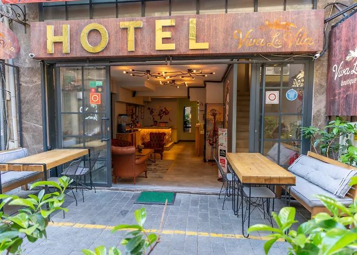 Hotel Viva La Butik 4*