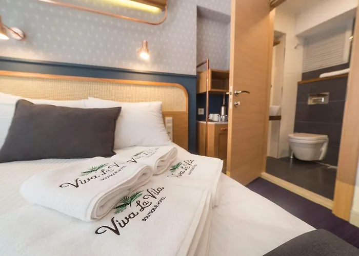 Viva La Butik 4* İzmir