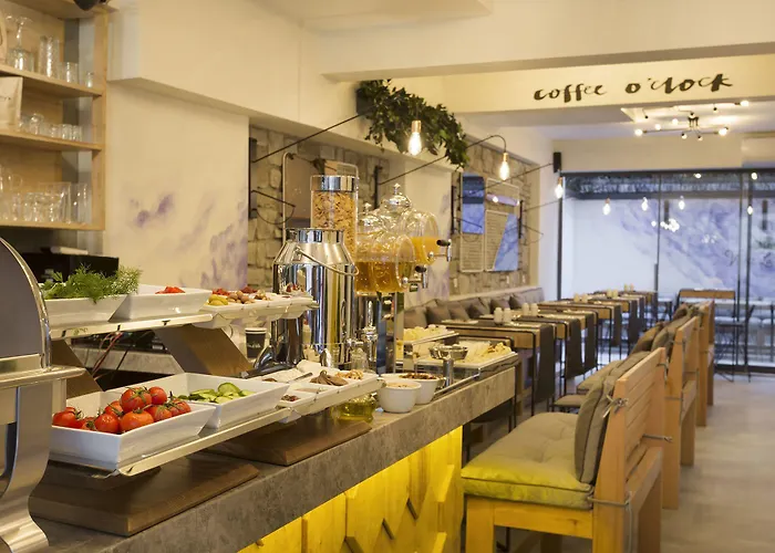 Hotel Viva La Butik 4*