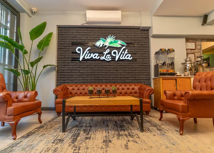 Viva La Butik 4*